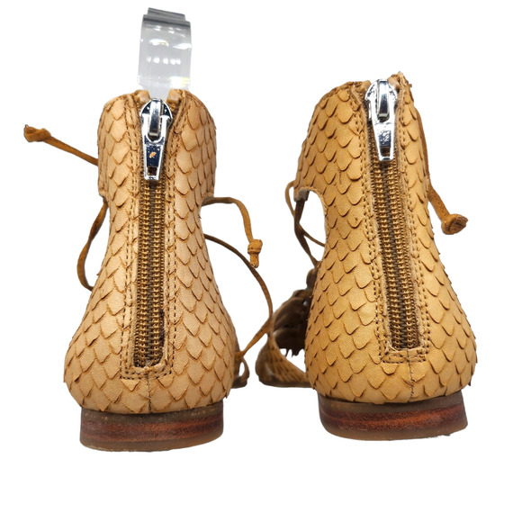 Steve Madden Sandals 5.5 Tan Blue Strappy Gladiator Tassel Boho Bohemian Ankle - Picture 8 of 10